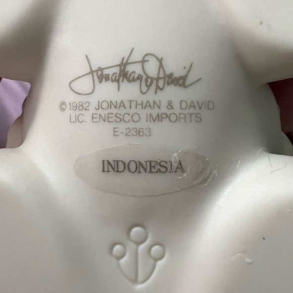 Enesco Precious Moments Figurine - Picture 3 of 8